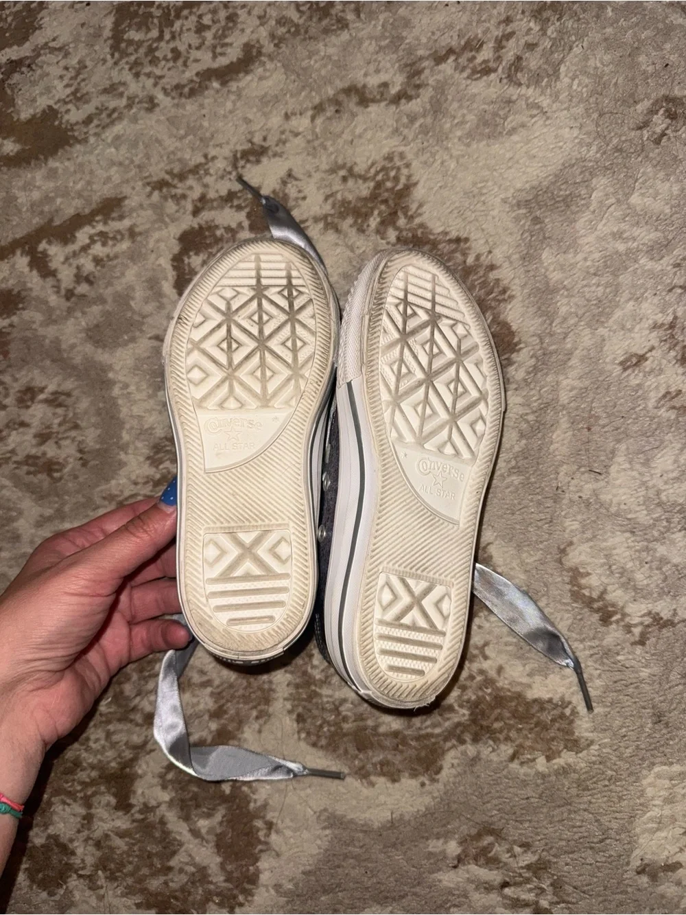Converse Kids Glitter Low-Top Sneakers in Metallic Silver